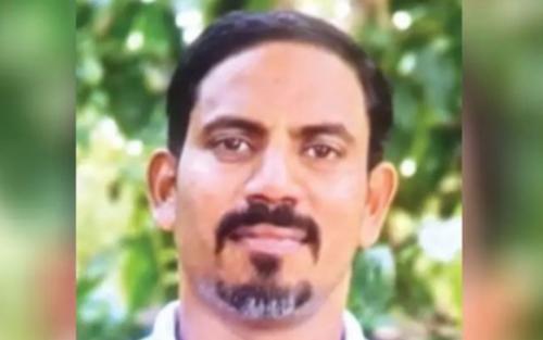 കാട്ടുപോത്തിനെ വെടിവച്ചുകൊന്ന് ഇറച്ചി കടത്തിയ കേസിൽ കായിക അധ്യാപകൻ അറസ്റ്റിൽ