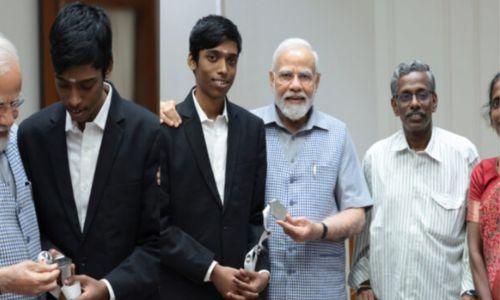 രാജ്യത്തിന്റെ അഭിമാനം; നരേന്ദ്രമോദിയെ സന്ദർശിച്ച് പ്രഗ്നാനന്ദ രാജ്യത്തിന്റെ അഭിമാനം; നരേന്ദ്രമോദിയെ സന്ദർശിച്ച് പ്രഗ്നാനന്ദ