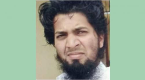കോയമ്പത്തൂരിൽ ഓടുന്ന കാർ പൊട്ടിത്തെറിച്ച് യുവാവ് മരിച്ചു കോയമ്പത്തൂരിൽ ഓടുന്ന കാർ പൊട്ടിത്തെറിച്ച് യുവാവ് മരിച്ചു