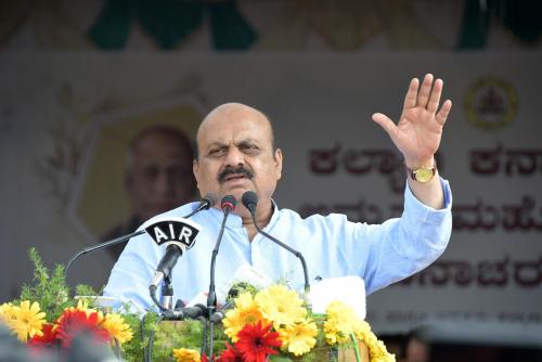 ബന്ദിപ്പൂരിൽ രാത്രിയാത്ര വിലക്ക് നീക്കില്ല; പിണറായിയോട് കർണാടക മുഖ്യമന്ത്രി ബന്ദിപ്പൂരിൽ രാത്രിയാത്ര വിലക്ക് നീക്കില്ല; പിണറായിയോട് കർണാടക മുഖ്യമന്ത്രി