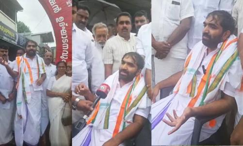  തന്‍റെ പിതാവിനെ അപമാനിച്ചു’; പുതുപ്പള്ളി വികസന സദസ്സിന് മുന്നില്‍ ഒറ്റയ്ക്ക് കുത്തിയിരുന്ന് പ്രതിഷേധിച്ച് ചാണ്ടി ഉമ്മന്‍