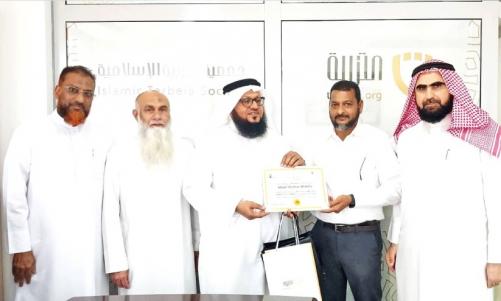അബ്ദുൽ ഗഫൂർ പാടൂരിന് തർബിയ ഇസ്ലാമിക് സൊസൈറ്റി യാത്രയയപ്പ് നൽകി അബ്ദുൽ ഗഫൂർ പാടൂരിന് തർബിയ ഇസ്ലാമിക് സൊസൈറ്റി യാത്രയയപ്പ് നൽകി