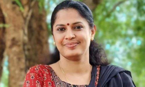 പി.പി.ദിവ്യ ജയിൽ മോചിതയായി പി.പി.ദിവ്യ ജയിൽ മോചിതയായി