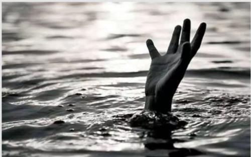 കോന്നിയിൽ അച്ചൻകോവിലാറ്റിൽ കുളിക്കാനിറങ്ങിയ രണ്ട് പ്ലസ് ടു വിദ്യാർത്ഥികൾ മുങ്ങിമരിച്ചു