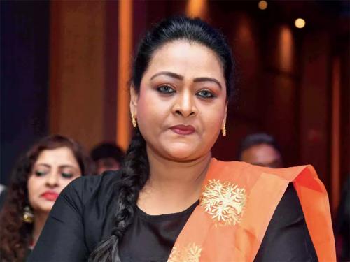 കേരള ജനതയോടുള്ള അപേക്ഷയുമായി നടി ഷക്കീല കേരള ജനതയോടുള്ള അപേക്ഷയുമായി നടി ഷക്കീല