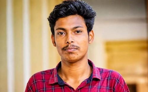 അഭിമന്യു വധക്കേസ്: മാധ്യമങ്ങളെ ഭയം, ഹാജരാകാനാവില്ലെന്ന് പ്രതികള്‍; അതൃപ്തി അറിയിച്ച് കോടതി