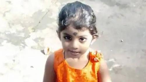 വയനാട്ടില് കാണാതായ രണ്ടര വയസ്സുകാരിയുടെ മൃതദേഹം പുഴയില്നിന്ന് കണ്ടെത്തി വയനാട്ടില് കാണാതായ രണ്ടര വയസ്സുകാരിയുടെ മൃതദേഹം പുഴയില്നിന്ന് കണ്ടെത്തി