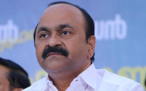 വി.ഡി സതീശനെതിരെ ഹൈക്കമാൻഡിന് പരാതി നൽകാൻ ഗ്രൂപ്പ് നേതാക്കൾ ഡൽഹിയിലേക്ക് വി.ഡി സതീശനെതിരെ ഹൈക്കമാൻഡിന് പരാതി നൽകാൻ ഗ്രൂപ്പ് നേതാക്കൾ ഡൽഹിയിലേക്ക്