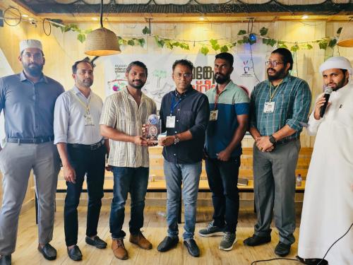 കലാലയം സാംസ്കാരിക വേദി ഫോട്ടോഗ്രഫി മത്സരം; വിജയികൾക്ക് സമ്മാനം വിതരണം ചെയ്തു കലാലയം സാംസ്കാരിക വേദി ഫോട്ടോഗ്രഫി മത്സരം; വിജയികൾക്ക് സമ്മാനം വിതരണം ചെയ്തു
