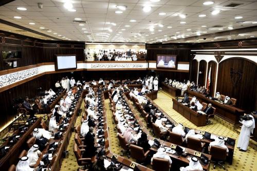 ബഹ്റൈനിൽ നിന്ന് പ്രവാസികൾ നാട്ടിലേക്ക് അയക്കുന്ന പണത്തിന് രണ്ട് ശതമാനം നികുതി ചുമത്താൻ നീക്കം ബഹ്റൈനിൽ നിന്ന് പ്രവാസികൾ നാട്ടിലേക്ക് അയക്കുന്ന പണത്തിന് രണ്ട് ശതമാനം നികുതി ചുമത്താൻ നീക്കം