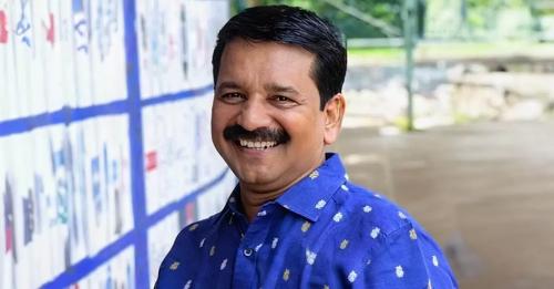 മലമ്പുഴയിൽ അരുൺകുമാർ വന്നാൽ മത്സരത്തിനില്ല; യുഡിഎഫ് ജാഥയിൽ പങ്കെടുക്കുമെന്ന് എ. സുരേഷ്