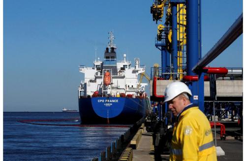 ആഭ്യന്തര വിപണിയിൽ വില നിയന്ത്രിക്കാൻ റഷ്യ; ഏപ്രിൽ 1 മുതൽ പെട്രോൾ കയറ്റുമതിക്ക് നിരോധനം