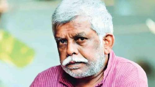 സിവിക് ചന്ദ്രൻ പൊലീസിന് മുന്നിൽ കീഴടങ്ങി സിവിക് ചന്ദ്രൻ പൊലീസിന് മുന്നിൽ കീഴടങ്ങി