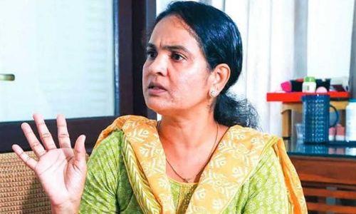 ഷീല സണ്ണിക്കെതിരായ വ്യാജ ലഹരിക്കേസിൽ സർക്കാർ മറുപടി പറയണമെന്ന് ഹൈക്കോടതി