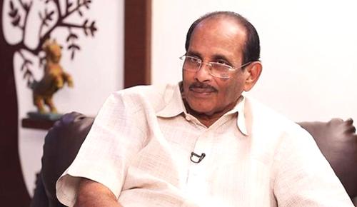 'ബാഹുബലി'യുടെ തിരക്കഥാകൃത്ത് മലയാളത്തിലേക്ക്