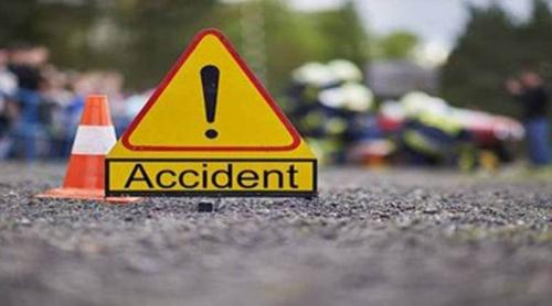 സൗദിയില് വാഹനാപകടം : മലയാളി ഉള്പ്പടെ മൂന്ന് മരണം സൗദിയില് വാഹനാപകടം : മലയാളി ഉള്പ്പടെ മൂന്ന് മരണം