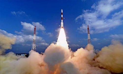 ച​ന്ദ്ര​യാ​­​ൻ­ 2 വി​­​ക്ഷേ​­​പ​ണം മാ​­​റ്റി­ വെച്ചു