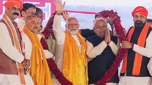 ബിഹാറിൽ എൻഡിഎ തരംഗം; നിതീഷ് വീണ്ടും അധികാരത്തിലേക്ക്