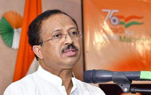 ആറ്റിങ്ങല്‍ മണ്ഡലത്തില്‍ സ്ഥാനാര്‍ത്ഥിയാകാന്‍ വി മുരളീധരന്‍