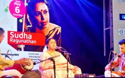 കലാസ്വാദകരുടെ മനസ്സ് കവർന്ന് ഇന്തോ-ബഹ്‌റൈൻ നൃത്ത സംഗീതോത്സവം