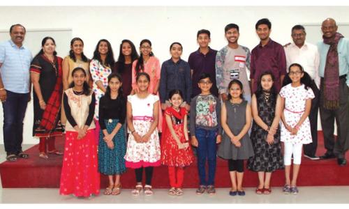 'കുന്നിമണിച്ചെപ്പ്' സംഗീത നിശ സംഘടിപ്പിച്ചു 