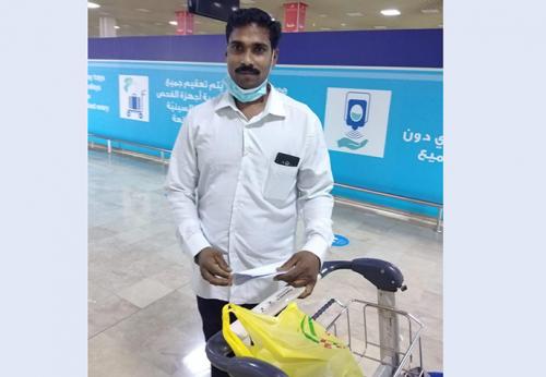 നന്ദി പറഞ്ഞ് ഒടുവിൽ അനുപ്രസാദ് നാട്ടിലേയ്ക്ക് മടങ്ങി