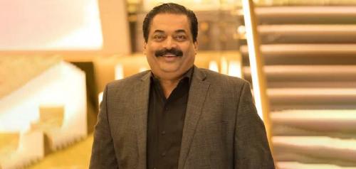 കോണ്‍ഫിഡന്റ് ഗ്രൂപ്പ് ഉടമ സി ജെ റോയ് ജീവനൊടുക്കി