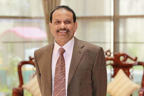പ്രവാസി ഭാരതീയ സമ്മാൻ അവാർഡ് ജൂറി കമ്മിറ്റിയിൽ എം എ യൂസഫലി