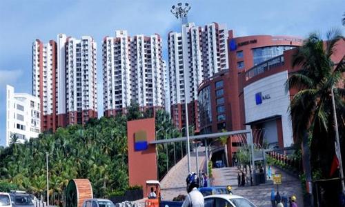 കോഴിക്കോട് നഗരത്തിലെ വന്‍കിട സ്ഥാപനങ്ങള്‍ അടച്ചുപൂട്ടാന്‍ ഉത്തരവ്