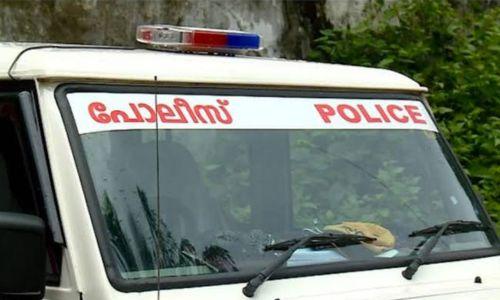 അമ്പലപ്പുഴ ഡിവൈഎസ്പിയുടെ വാഹനമിടിച്ച് വയോധികൻ മരിച്ച സംഭവം; ഡ്രൈവർക്കെതിരെ കേസ് അമ്പലപ്പുഴ ഡിവൈഎസ്പിയുടെ വാഹനമിടിച്ച് വയോധികൻ മരിച്ച സംഭവം; ഡ്രൈവർക്കെതിരെ കേസ്