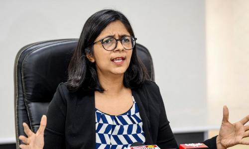 ഡൽഹിയിൽ വനിതാ കമ്മിഷന് അധ്യക്ഷയെ കാറിൽ കുടുക്കി വലിച്ചിഴച്ച സംഭവം; പ്രതി അറസ്റ്റിൽ ഡൽഹിയിൽ വനിതാ കമ്മിഷന് അധ്യക്ഷയെ കാറിൽ കുടുക്കി വലിച്ചിഴച്ച സംഭവം; പ്രതി അറസ്റ്റിൽ