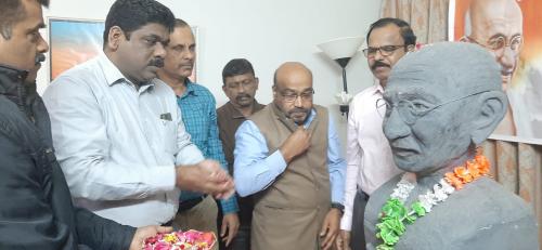 ബഹ്റൈൻ മഹാത്മാഗാന്ധി കൾചറൽ ഫോറം മഹാത്മാഗാന്ധിയുടെ 75ാമത് രക്തസാക്ഷിത്വ ദിനം ആചരിച്ചു ബഹ്റൈൻ മഹാത്മാഗാന്ധി കൾചറൽ ഫോറം മഹാത്മാഗാന്ധിയുടെ 75ാമത് രക്തസാക്ഷിത്വ ദിനം ആചരിച്ചു