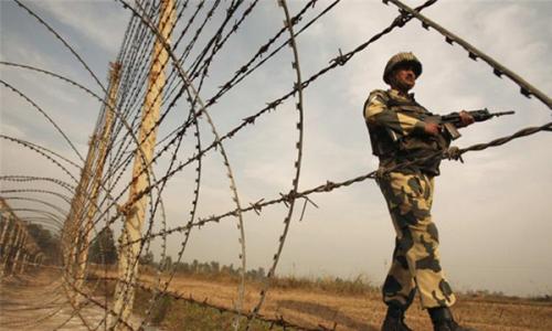 അതി­ർ­ത്തി­യിൽ വൻ സംഘം നു­ഴഞ്ഞ് കയറാൻ സാ­ധ്യതയു­ണ്ടെ­ന്ന് റി­പ്പോ­ർ­ട്ട്