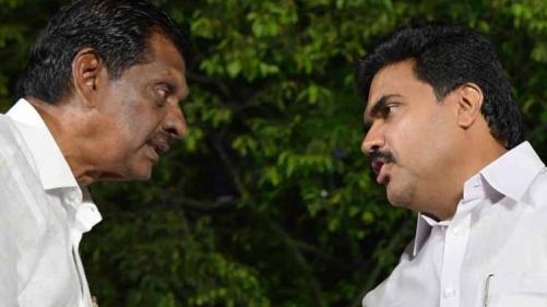 കോട്ടയം ജില്ലാ പഞ്ചായത്ത് പ്രസിഡന്റ് സ്ഥാനം: കേരള കോൺഗ്രസ് ജോസഫ്− ജോസ് വിഭാഗങ്ങൾ തമ്മിൽ തർക്കം രൂക്ഷം കോട്ടയം ജില്ലാ പഞ്ചായത്ത് പ്രസിഡന്റ് സ്ഥാനം: കേരള കോൺഗ്രസ് ജോസഫ്− ജോസ് വിഭാഗങ്ങൾ തമ്മിൽ തർക്കം രൂക്ഷം