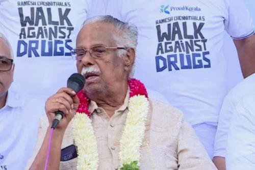 ബഹുമാനപ്പെട്ട എന്ന് പറഞ്ഞേ പറ്റൂവെന്നും ഇല്ലെങ്കില്‍ ജയിലില്‍ പോകേണ്ടി വരും; സര്‍ക്കാര്‍ ഉത്തരവിനെ പരിഹസിച്ച് എഴുത്തുകാരന്‍ ടി പത്മനാഭന്‍