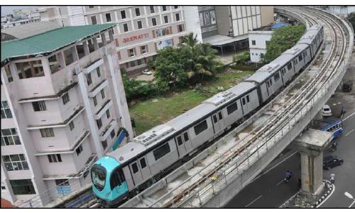 കലൂർ–മഹാരാജാസ് മെട്രോ സർവ്വീസ് ഒക്ടോബർ മൂന്നിന് കലൂർ–മഹാരാജാസ് മെട്രോ സർവ്വീസ് ഒക്ടോബർ മൂന്നിന്