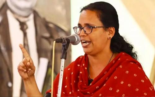 ഭരണപക്ഷത്ത് ഉള്ളവര്ക്ക് മാത്രമാണ് നീതി എന്നതാണ് ഇവിടത്തെ സ്ഥിതി: കെ.കെ.രമ ഭരണപക്ഷത്ത് ഉള്ളവര്ക്ക് മാത്രമാണ് നീതി എന്നതാണ് ഇവിടത്തെ സ്ഥിതി: കെ.കെ.രമ