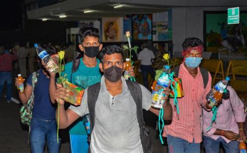 കോവിഡ് ഡിസ്ചാർജ് പ്രോട്ടോക്കോൾ പരിഷ്കരിച്ചു കോവിഡ് ഡിസ്ചാർജ് പ്രോട്ടോക്കോൾ പരിഷ്കരിച്ചു