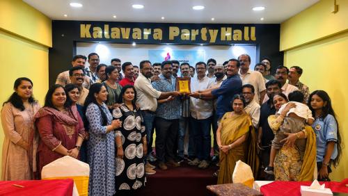 പ്രവാസജീവിതം അവസാനിപ്പിച്ചു നാട്ടിലേക്ക് മടങ്ങുന്ന ദീപക് തണലിന് ഹരിഗീതപുരം ബഹ്‌റൈൻ സ്നേഹനിർഭരമായ യാത്രയയപ്പ് നൽകി