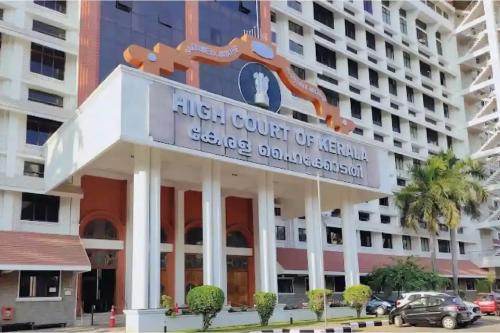 കെഎസ്ആർടിസി വനിതാ കണ്ടക്ടർമാർക്ക് ആർത്തവ അവധി: മൂന്ന് മാസത്തിനകം തീരുമാനമെടുക്കാൻ ഹൈക്കോടതി നിർദേശം
