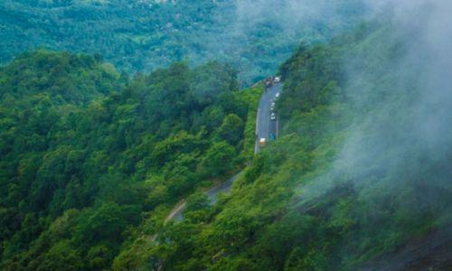 വയനാട് എടക്കലിൽ ഭൂചലനമെന്ന് സംശയം; ആളുകളെ മാറ്റാൻ നിർദ്ദേശം വയനാട് എടക്കലിൽ ഭൂചലനമെന്ന് സംശയം; ആളുകളെ മാറ്റാൻ നിർദ്ദേശം