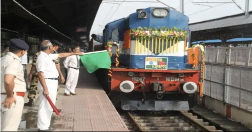 രണ്ട് വർഷങ്ങൾക്ക് ശേഷം ഇന്ത്യ - ബംഗ്ലാദേശ് പാസഞ്ചർ സർവീസുകൾ പുനരാരംഭിച്ചു രണ്ട് വർഷങ്ങൾക്ക് ശേഷം ഇന്ത്യ - ബംഗ്ലാദേശ് പാസഞ്ചർ സർവീസുകൾ പുനരാരംഭിച്ചു