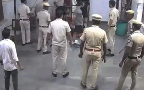 തിഹാർ ജയിലിലെ കൊലപാതകം: സസ്പെൻഡ് ചെയ്ത 7 തമിഴ്നാട് പോലീസുകാരെ തിരിച്ചയച്ചു
