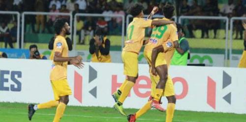 സന്തോഷ് ട്രോഫി; സെമി പ്രതീക്ഷയിൽ കേരളം ഇന്ന് പഞ്ചാബിനെ നേരിടും സന്തോഷ് ട്രോഫി; സെമി പ്രതീക്ഷയിൽ കേരളം ഇന്ന് പഞ്ചാബിനെ നേരിടും