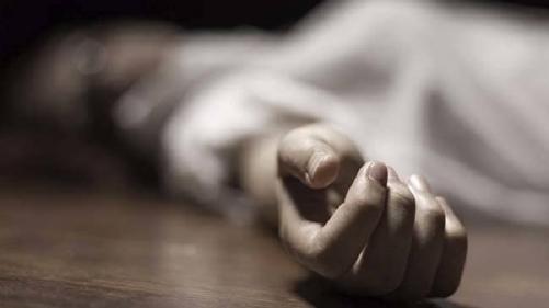 മെഡിക്കൽ വിദ്യാർത്ഥി ഹോസ്റ്റൽ കെട്ടിടത്തിൽ നിന്ന് ചാടി ജീവനൊടുക്കി മെഡിക്കൽ വിദ്യാർത്ഥി ഹോസ്റ്റൽ കെട്ടിടത്തിൽ നിന്ന് ചാടി ജീവനൊടുക്കി