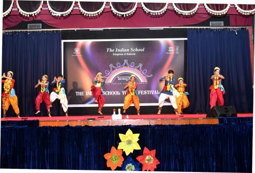 ഇന്ത്യൻ സ്കൂൾ തരംഗ് ഫിനാലെ ഇന്ന് വൈകീട്ട് അരങ്ങേറും ഇന്ത്യൻ സ്കൂൾ തരംഗ് ഫിനാലെ ഇന്ന് വൈകീട്ട് അരങ്ങേറും