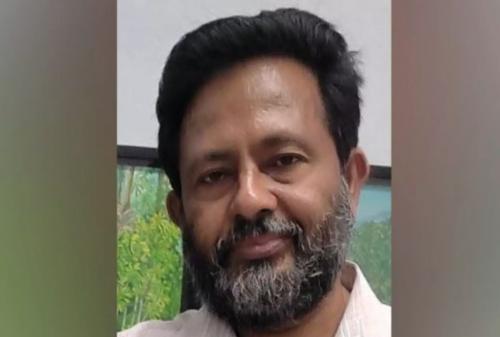 മലപ്പുറത്ത് വില്ലേജ് ഓഫീസർ ക്വാർട്ടേഴ്സിൽ തൂങ്ങി മരിച്ച നിലയിൽ മലപ്പുറത്ത് വില്ലേജ് ഓഫീസർ ക്വാർട്ടേഴ്സിൽ തൂങ്ങി മരിച്ച നിലയിൽ