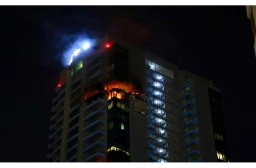 പാർപ്പിട സമുച്ചയങ്ങൾക്ക് നേരെ ആക്രമണം; ബഹ്റൈൻ സിവിൽ ഡിഫൻസ് രക്ഷാപ്രവർത്തനം തുടരുന്നു