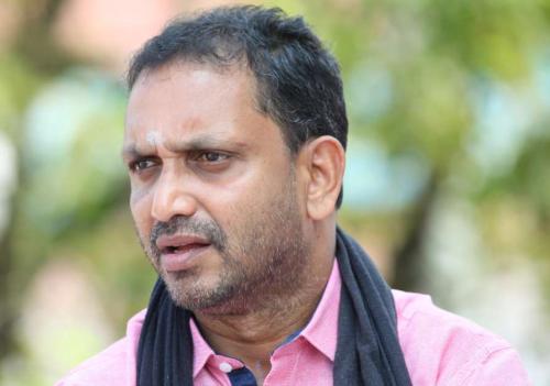കുഴൽപ്പണക്കേസ്: മുഖ്യപ്രതി ധർമ്മരാജനെ അറിയാമെന്ന് കെ.സുരേന്ദ്രൻ്റെ സെക്രട്ടറിയും ഡ്രൈവറും കുഴൽപ്പണക്കേസ്: മുഖ്യപ്രതി ധർമ്മരാജനെ അറിയാമെന്ന് കെ.സുരേന്ദ്രൻ്റെ സെക്രട്ടറിയും ഡ്രൈവറും