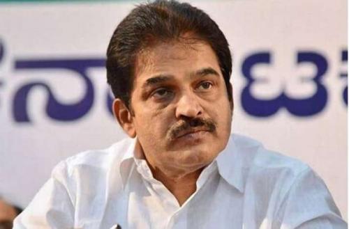 പ്രതിപക്ഷത്തെ ഇല്ലാതാക്കാൻ ബിജെപിക്കൊപ്പം മാധ്യമങ്ങളും കൂട്ടുനിൽക്കുന്നുവെന്ന് കെസി വേണുഗോപാൽ പ്രതിപക്ഷത്തെ ഇല്ലാതാക്കാൻ ബിജെപിക്കൊപ്പം മാധ്യമങ്ങളും കൂട്ടുനിൽക്കുന്നുവെന്ന് കെസി വേണുഗോപാൽ